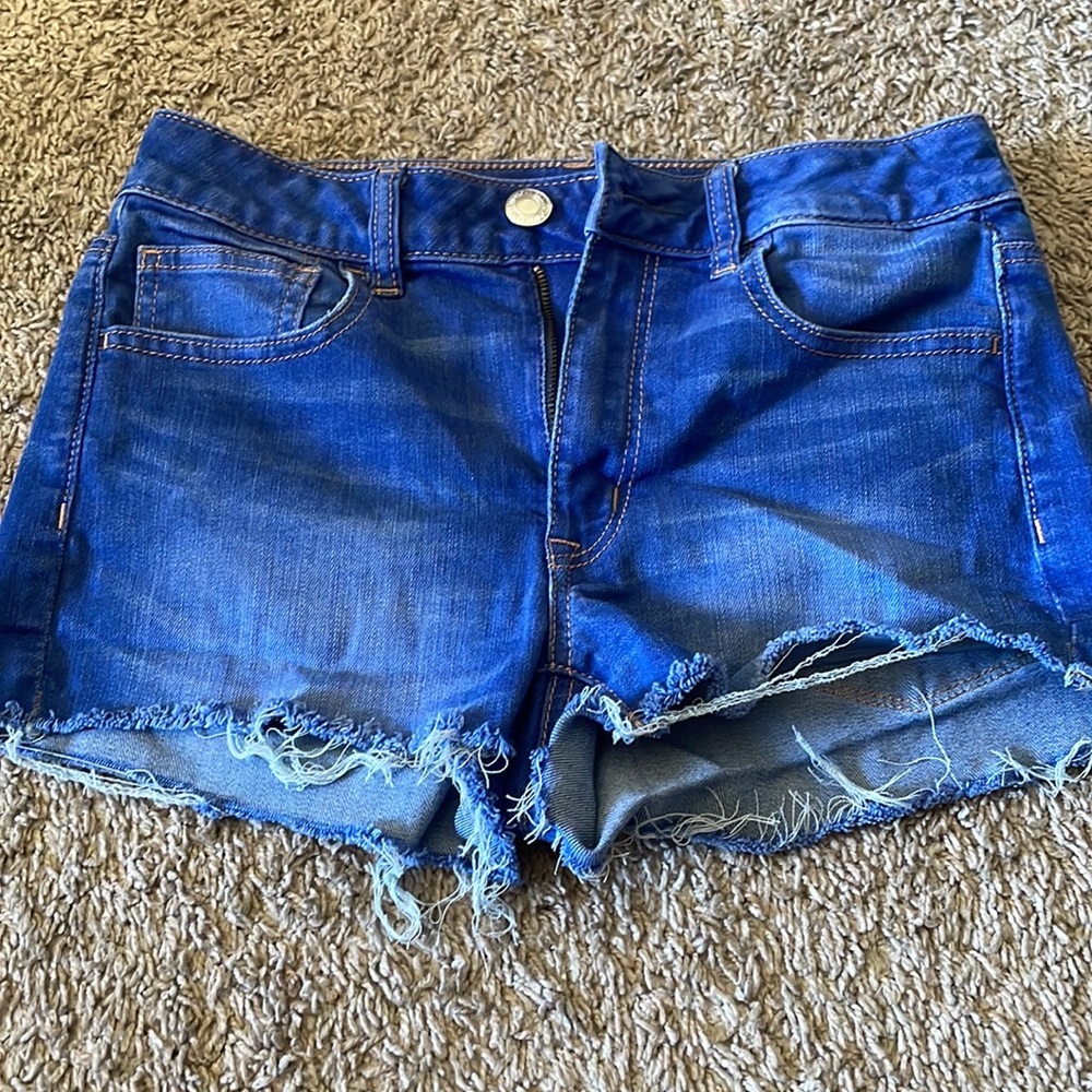 American Eagle Daisy duke shorts